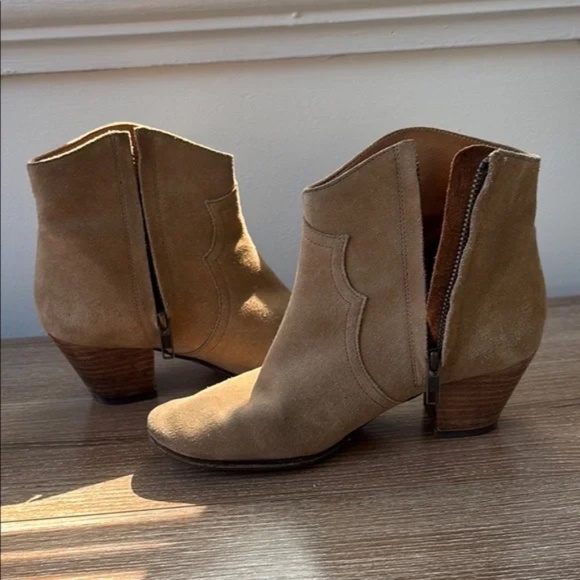 Isabel Marant Tan Suede Ankle Boots - Picture 4 of 11